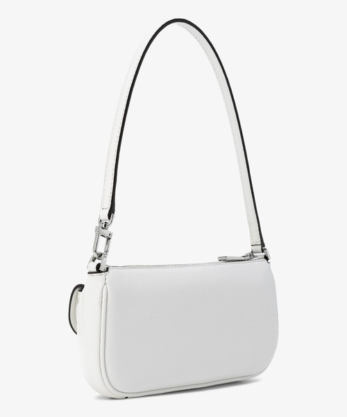 MICHAEL KORS(マイケルコース)の「ZOE ぺブル レザー ポシェット ショルダー スモール(ショルダーバッグ・レディース・ホワイト系・FREE)」の4枚目の写真