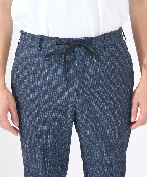 ABAHOUSE GRAY(アバハウスグレイ)の「【セットアップ対応 / 軽量 / ハイパーストレッチ】ワッシャー プリント スラックス パンツ / サマースラックス(スラックス・メンズ・ブラック系その他/チャコールグレー/ネイビー・44/46/48/50)」の8枚目の写真