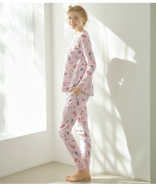 PEACH JOHN（ピーチジョン）の「【腹巻き付き◎肌ざわりの良いコットン混生地】サーマルＨＡＲＡマキパジャマ（ルームウェア/パジャマ・レディース・オフホワイト/ネイビー/ライトピンク/ライトブルーグレー/アイボリー/レッド/ベビーピンク/ホワイト・S/M/M/L）」の11枚目の写真