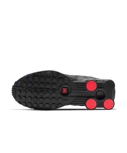 NIKE(ナイキ)の「NIKE Wmns Shox R4(ナイキ ウィメンズ ショックス R4)(スニーカー・レディース・ブラック系・25cm/24.5cm/23.5cm/23cm/25.5cm/26cm/26.5cm/28cm/28.5cm/29cm)」の8枚目の写真