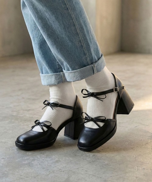 LOVEHUNTER（ラブハンター）の「LOVEHUNTER+ ダブルリボンストラップ スクエアセパレートパンプス（パンプス・レディース・ブラック/ホワイト・L/LL/S/M）」の8枚目の写真