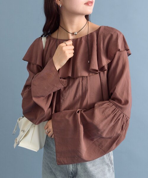 mystic(ミスティック)の「【4色展開◎】ラッフルボレロブラウス(シャツ/ブラウス・レディース・ブルー/オフホワイト/ブラック/ブラウン・FREE)」の4枚目の写真