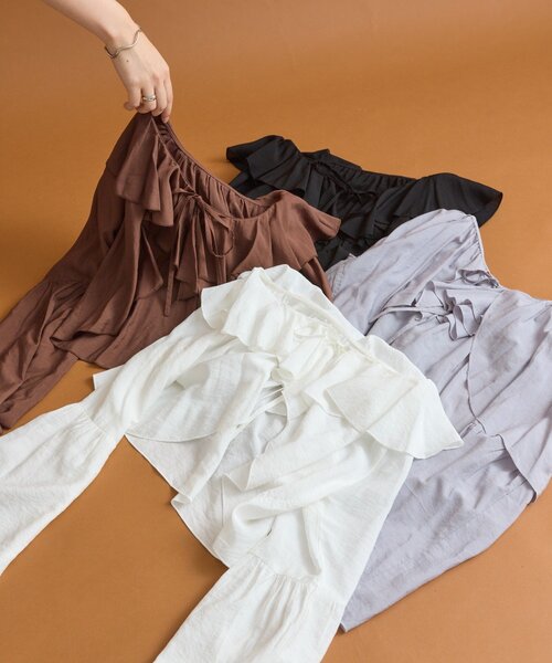 mystic(ミスティック)の「【4色展開◎】ラッフルボレロブラウス(シャツ/ブラウス・レディース・ブルー/オフホワイト/ブラック/ブラウン・FREE)」の5枚目の写真