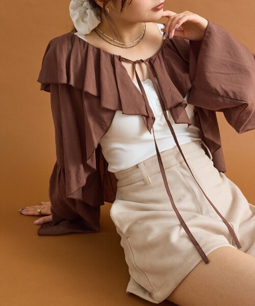 mystic(ミスティック)の「【4色展開◎】ラッフルボレロブラウス(シャツ/ブラウス・レディース・ブルー/オフホワイト/ブラック/ブラウン・FREE)」の17枚目の写真