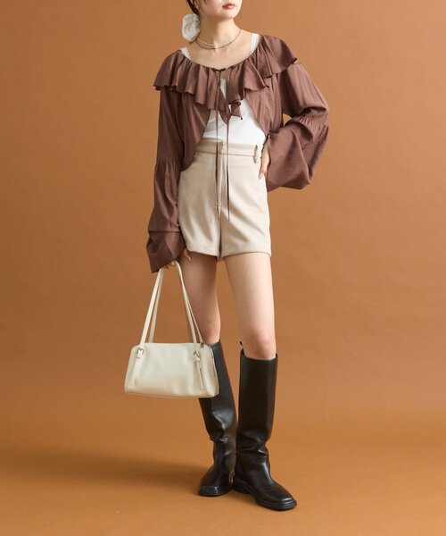 mystic(ミスティック)の「【4色展開◎】ラッフルボレロブラウス(シャツ/ブラウス・レディース・ブルー/オフホワイト/ブラック/ブラウン・FREE)」の20枚目の写真