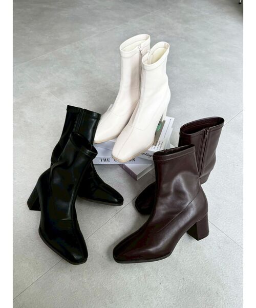 dazzlin（ダズリン）の「ベーシックショートブーツ（ブーツ・レディース・ブラウン/アイボリー/ブラック・LARGE/MEDIUM/SMALL）」の6枚目の写真