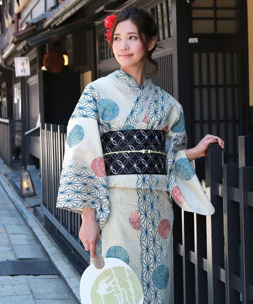 浴衣リメイク　あずま袋　ナデシコ 綿麻浴衣3点セット「生成り地に麻の葉と鞠」（浴衣）｜和