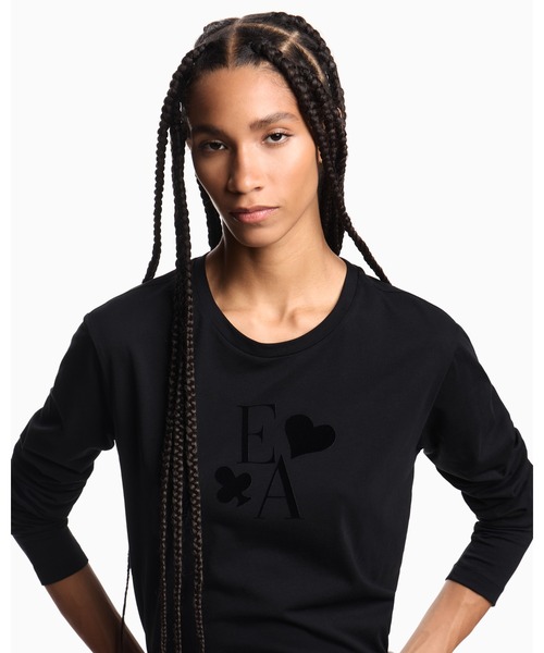 EMPORIO ARMANI(エンポリオアルマーニ)の「【エンポリオ アルマーニ】ASV 長袖Tシャツ オーガニックジャージー フロックプリントロゴ(Tシャツ/カットソー・レディース・ブラック・X-SMALL/SMALL/MEDIUM/LARGE)」の1枚目の写真
