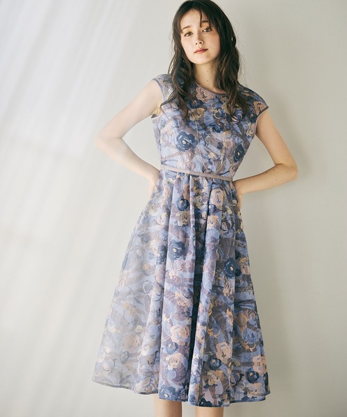 Audie a Muses(オーディアミューズ)の「アールヌーボー調刺繍ワンピース(ワンピース・レディース・ブルー/グリーン・38/40/42/36)」の7枚目の写真