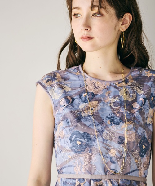 Audie a Muses(オーディアミューズ)の「アールヌーボー調刺繍ワンピース(ワンピース・レディース・ブルー/グリーン・38/40/42/36)」の20枚目の写真
