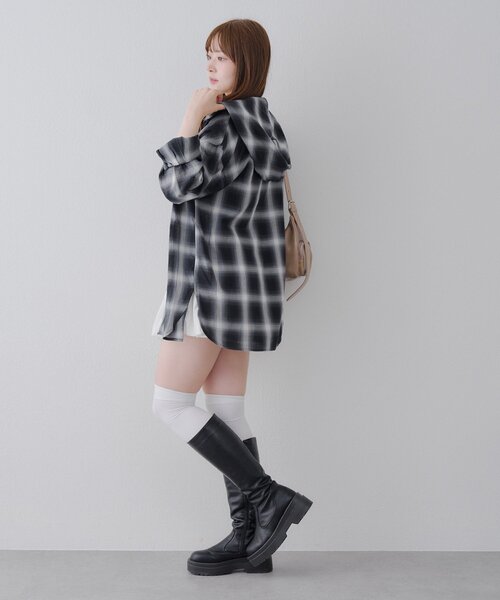 continuer de NICE CLAUP(コンティニューデナイスクラップ)の「フード付チェックオーバーシャツ(シャツ/ブラウス・レディース・ブラック系その他/レッド系その他/ブルー系その他/ブラウン系その他・FREE)」の15枚目の写真