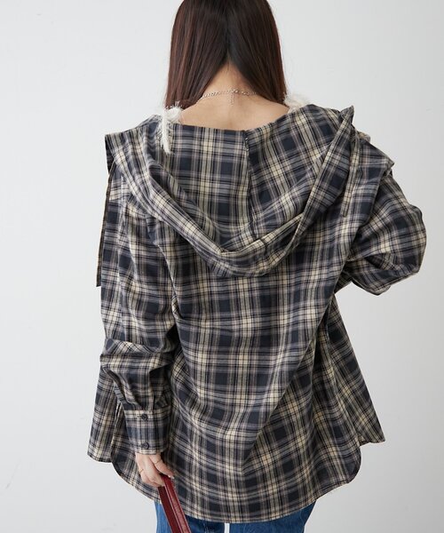 continuer de NICE CLAUP(コンティニューデナイスクラップ)の「フード付チェックオーバーシャツ(シャツ/ブラウス・レディース・ブラック系その他/レッド系その他/ブルー系その他/ブラウン系その他・FREE)」の20枚目の写真
