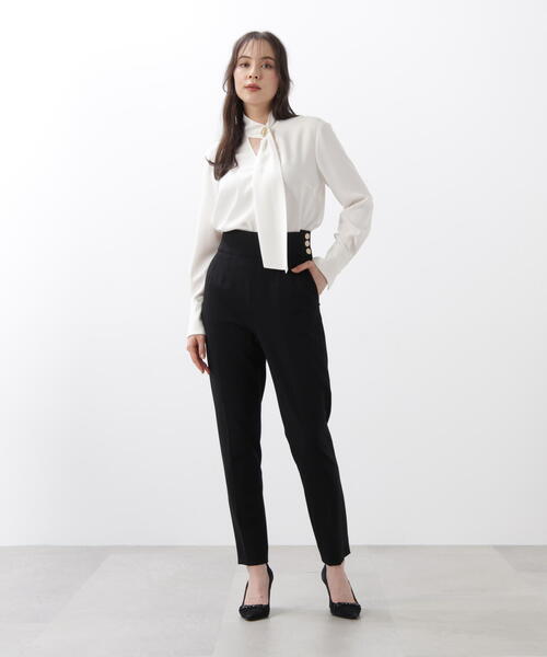 PINKY&DIANNE（ピンキーアンドダイアン）の「◆サイドボタンテーパードパンツ（その他パンツ・レディース・ブラック・36/38/40）」の4枚目の写真