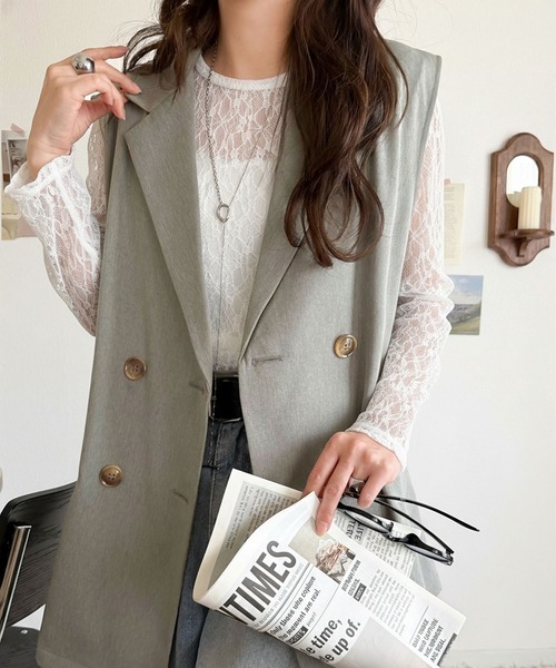 classicalelf（クラシカルエルフ）の「いつものコーデに重ねるだけ。即、今っぽこなれ感。ダブルジャケットジレベスト（ベスト・レディース・ブラウン/ベージュ/ブラック・MEDIUM/LARGE/X-LARGE/SMALL）」の3枚目の写真