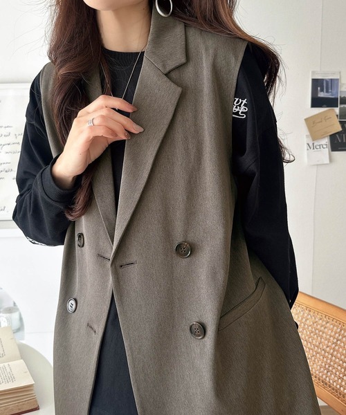 classicalelf（クラシカルエルフ）の「いつものコーデに重ねるだけ。即、今っぽこなれ感。ダブルジャケットジレベスト（ベスト・レディース・ブラウン/ベージュ/ブラック・MEDIUM/LARGE/X-LARGE/SMALL）」の14枚目の写真