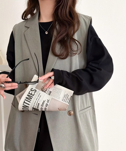 classicalelf（クラシカルエルフ）の「いつものコーデに重ねるだけ。即、今っぽこなれ感。ダブルジャケットジレベスト（ベスト・レディース・ブラウン/ベージュ/ブラック・MEDIUM/LARGE/X-LARGE/SMALL）」の22枚目の写真