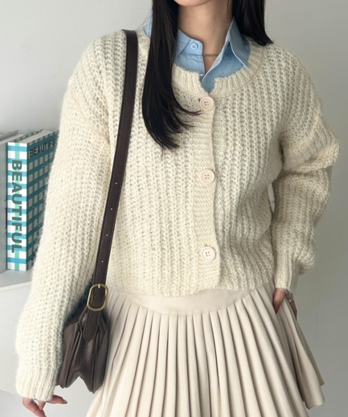 wears(ウェアーズ)の「クルーネックローゲージニットショートカーディガン(カーディガン/ボレロ・レディース・アイボリー/グレー/ブラウン/グリーン・FREE)」の16枚目の写真