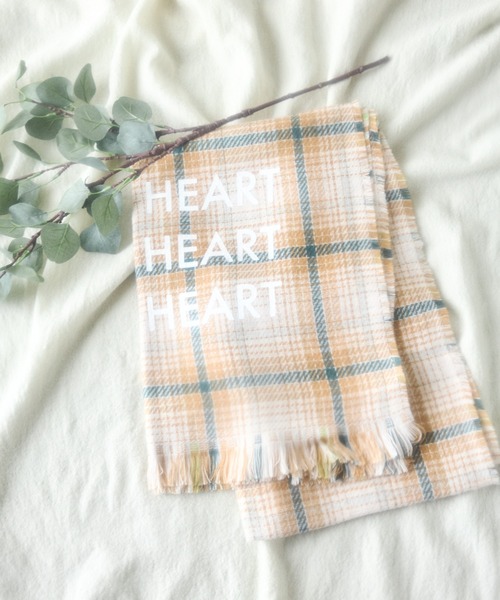 BEAMS HEART（ビームスハート）の「リバーシブル ロゴ ストール（ストール/ショール・レディース・ベージュ/ブラック・ONE SIZE）」の19枚目の写真