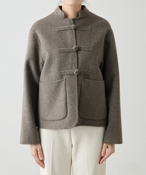 Whim Gazette（ウィムガゼット）の「【Christian AKS】Wool China Jacket（その他アウター・レディース・モカ/ブラック・MEDIUM）」の4枚目の写真