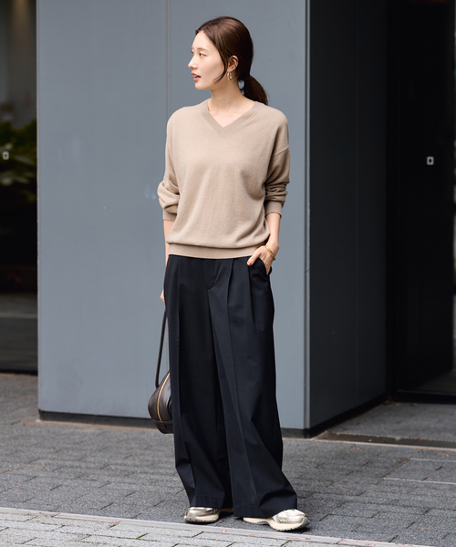 FRAMeWORK カシミヤブレンドウールVネックニット セール】カシミヤブレンドウールVネックニット（ニット/セーター