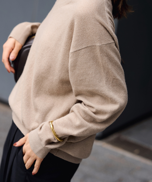 セール】カシミヤブレンドウールVネックニット（ニット/セーター