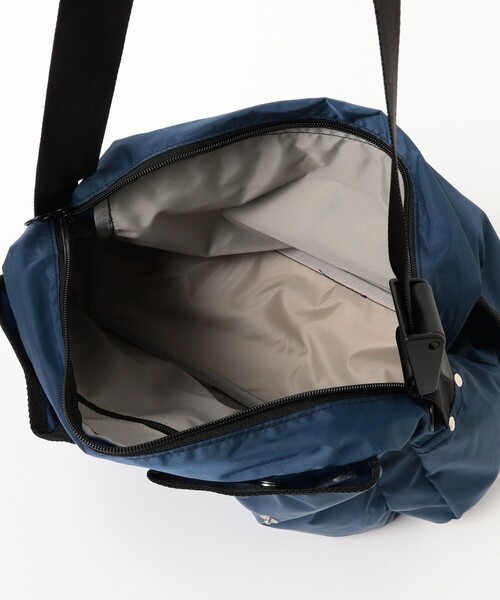 BEAMS BOY(ビームスボーイ)の「【1/15値下げ】BAG'n'NOUN / TRAVEL SHOULDER LITE(ショルダーバッグ・レディース・ネイビー/オリーブ・ONE SIZE)」の11枚目の写真