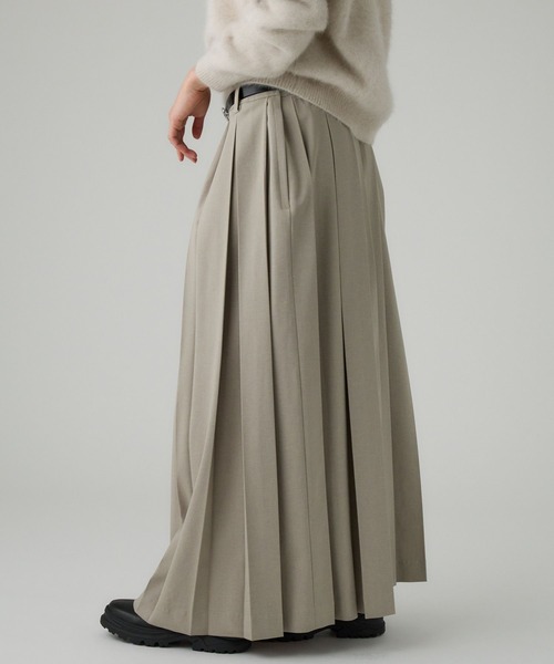 BABYLONE（バビロン）の「プリーツフレアスカート（スカート・レディース・チャコール/グレイッシュベージュ・34inch/36inch）」の18枚目の写真