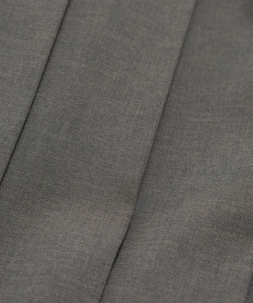 BABYLONE（バビロン）の「プリーツフレアスカート（スカート・レディース・チャコール/グレイッシュベージュ・34inch/36inch）」の3枚目の写真