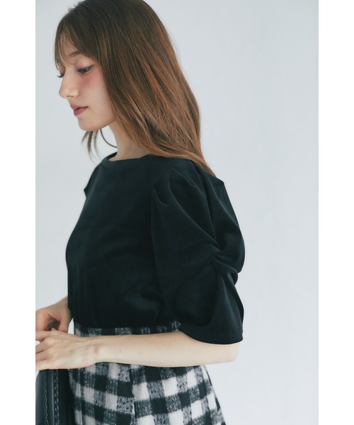 tocco closet（トッコ　クローゼット）の「【ZOZO限定】ツイストタックベロアトップス（Tシャツ/カットソー・レディース・ブラック/ベージュ・M）」の11枚目の写真