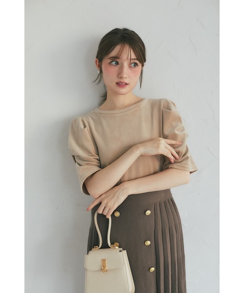 tocco closet（トッコ　クローゼット）の「【ZOZO限定】ツイストタックベロアトップス（Tシャツ/カットソー・レディース・ブラック/ベージュ・M）」の16枚目の写真