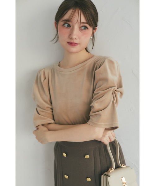 tocco closet（トッコ　クローゼット）の「【ZOZO限定】ツイストタックベロアトップス（Tシャツ/カットソー・レディース・ブラック/ベージュ・M）」の17枚目の写真
