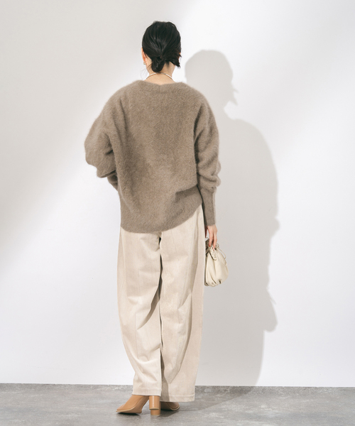 journal standard L'essage（ジャーナルスタンダードレサージュ）の「《追加2》ストレッチコーデュロイ 2タックパンツ（その他パンツ・レディース・ブラック/ブラウン系その他/ブルー系その他/ベージュ・38/36/40）」の15枚目の写真