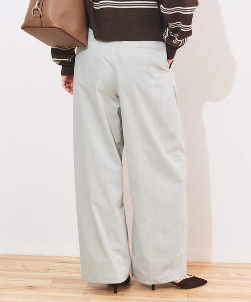 journal standard L'essage（ジャーナルスタンダードレサージュ）の「《追加2》ストレッチコーデュロイ 2タックパンツ（その他パンツ・レディース・ブラック/ブラウン系その他/ブルー系その他/ベージュ・38/36/40）」の8枚目の写真