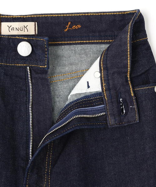 YANUK（ヤヌーク）の「YANUK(ヤヌーク)　ボーイズストレート/LEA/ OWI（デニムパンツ・レディース・その他4・26/24/23/25）」の16枚目の写真