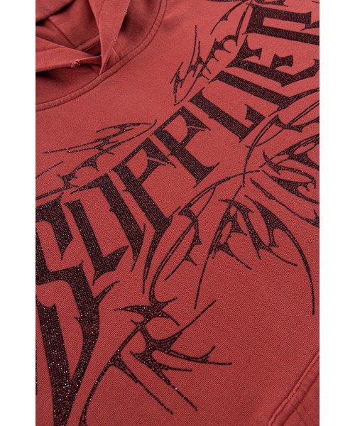 SUPPLIER(サプライヤー)の「ジップフーディ|Vintage Wash Tribal Rhinestone Logo Hoodie|SUPPLIER(パーカー・メンズ・ブラック/レッド・SMALL/MEDIUM/LARGE/X-LARGE)」の11枚目の写真