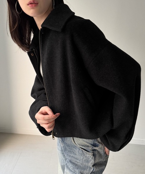 JUNOAH(ジュノア)の「ステンカラーショートコート(ステンカラーコート・レディース・ダークグレー/ブラック/アイボリー・SMALL/MEDIUM/LARGE)」の9枚目の写真