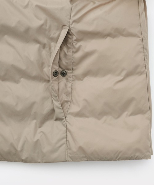 無印良品（ムジルシリョウヒン）の「婦人　軽量ダウンポケッタブルノーカラージャケット（ダウンジャケット/コート・レディース・ブラック/ライトベージュ・S/L/XL）」の9枚目の写真