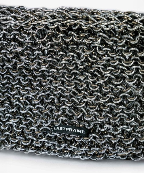 LASTFRAME（ラストフレーム）の「CRAFTMADE METALLIC SMALL（ショルダーバッグ・レディース・シルバー・FREE）」の2枚目の写真