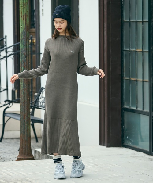 LACOSTE（ラコステ）の「ローウエストリブニットドレス / フレアワンピース（ワンピース・レディース・ダークブラウン/ネイビー/オフホワイト・36/34/38/40）」の4枚目の写真