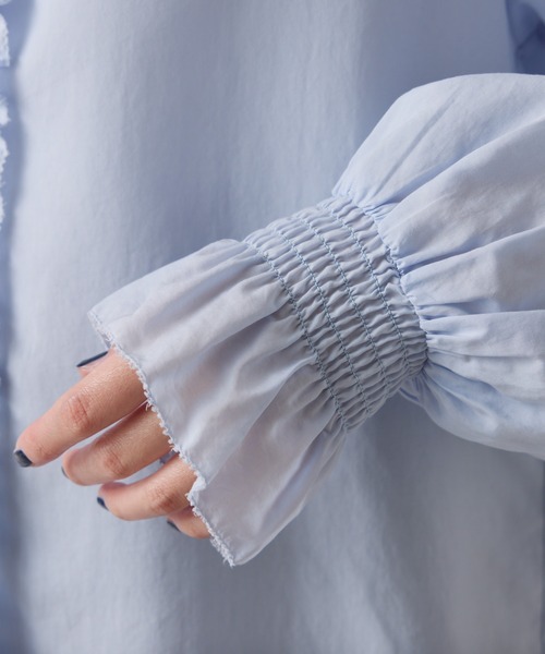 COLLAGE GALLARDAGALANTE（コラージュガリャルダガランテ）の「フリルカラーシャツ（シャツ/ブラウス・レディース・ベージュ/サックスブルー・FREE）」の22枚目の写真