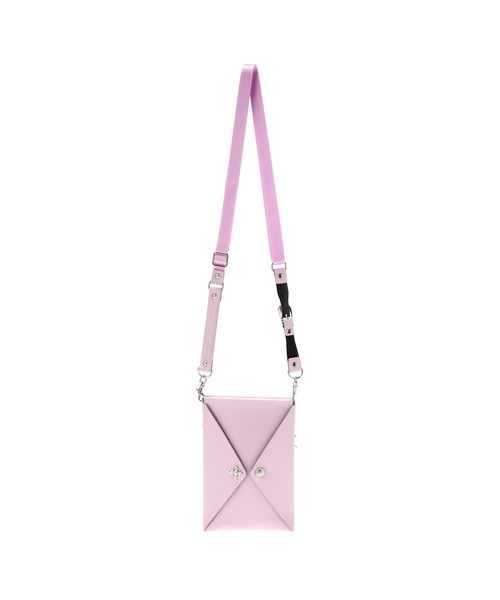 TOGA PULLA(トーガ プルラ)の「TOGA PULLA Leather shoulder pouch TZ251-AG989(ショルダーバッグ・レディース・カーキ/ピンク・ONE SIZE)」の4枚目の写真