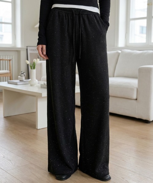 REBALANCE（リバランス）の「キラキラスウェットパンツ（スウェットパンツ・レディース・C/A/B/D・LARGE/MEDIUM）」の2枚目の写真