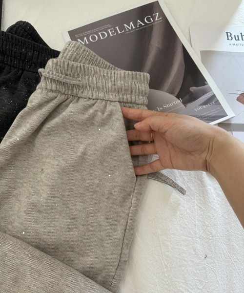 REBALANCE（リバランス）の「キラキラスウェットパンツ（スウェットパンツ・レディース・C/A/B/D・LARGE/MEDIUM）」の12枚目の写真