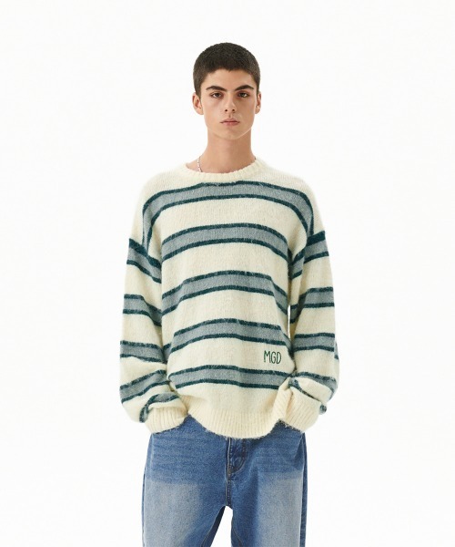 MAHAGRID(マハグリッド)の「『mahagrid/マハグリッド』 HAIRY STRIPE KNIT SWEATER/ヘアリーボーダー ニットシャツ(ニット/セーター・レディース・ネイビー/アイボリー/ボルドー・L/M)」の5枚目の写真