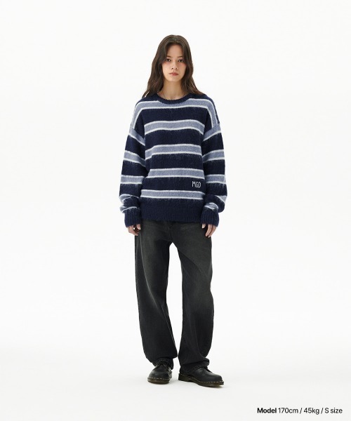 MAHAGRID(マハグリッド)の「『mahagrid/マハグリッド』 HAIRY STRIPE KNIT SWEATER/ヘアリーボーダー ニットシャツ(ニット/セーター・レディース・ネイビー/アイボリー/ボルドー・L/M)」の12枚目の写真