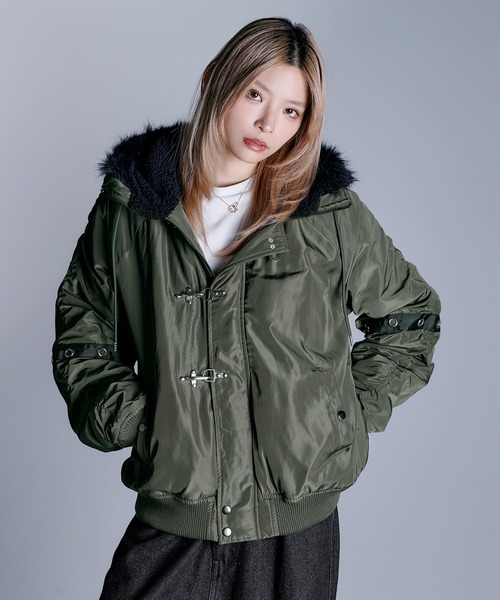 MSG(エムエスジー)の「Buyer's Select/ ファイヤーマンバックル N-2Bジャケット【UNISEX】(その他アウター・メンズ・カーキ/ブラック・L/M/S)」の3枚目の写真
