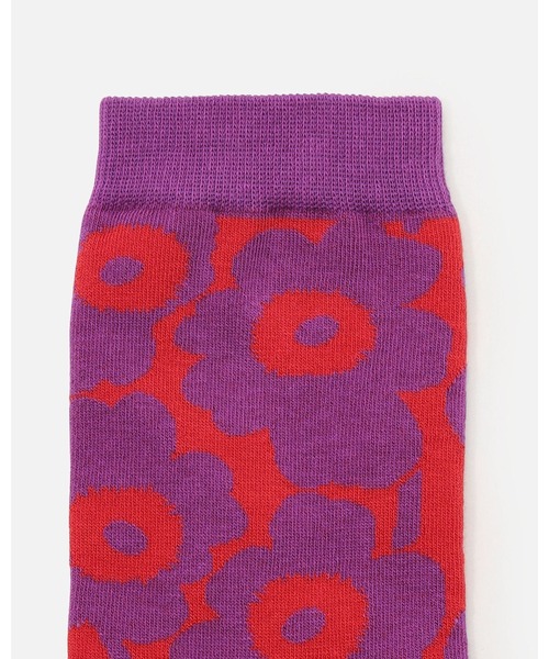 marimekko(マリメッコ)の「Linjaus Unikko / socks(ソックス/靴下・レディース・レッド/パープル/ベビーピンク/ライトブルー・40/37/34)」の7枚目の写真