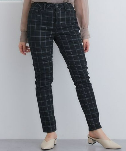 Petitjo（プッチージョ）の「小さいサイズ　裏フリースストレッチパンツ(スキニー・ストレート)　低身長さん・小柄女性（その他パンツ・レディース・グレー系/ブラック/カーキ/カーキ系1/ブラック系1・LL/PL2/PM2/PS2/PSS2/PSS1/PS1/PM1/PL1/LLP/PSS/PS/PM/PL）」の3枚目の写真