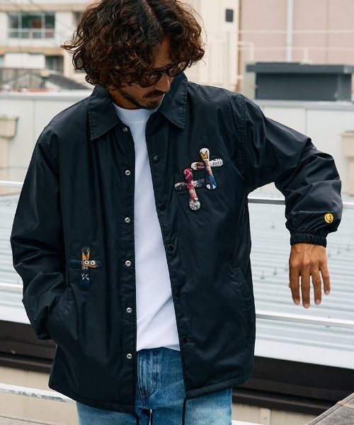 STUD MUFFIN(スタッドマフィン)の「mj11231-ドリップスタークロスパッチ ナイロン コーチジャケット(614-09216)(ナイロンジャケット・メンズ・ブラック/カーキ・2/3/4)」の19枚目の写真