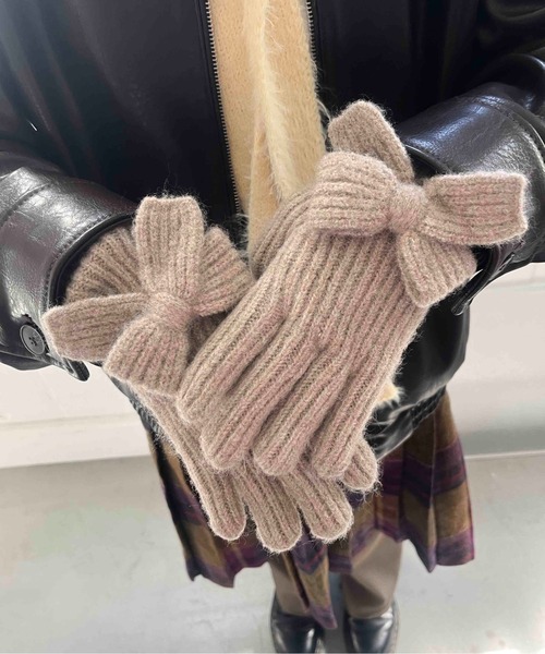 Casselini（キャセリーニ）の「Casselini(キャセリーニ)ロングニットリボングローブ（手袋・レディース・レッド/ベージュ/ブラック・FREE）」の3枚目の写真